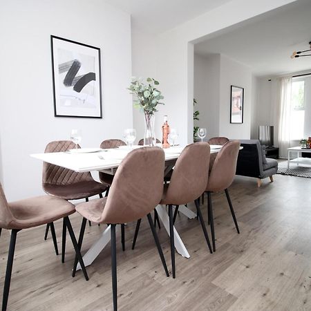 Large 5 Bedroom House - Harlequin Gardens By Ty Sa Cardiff Exteriér fotografie