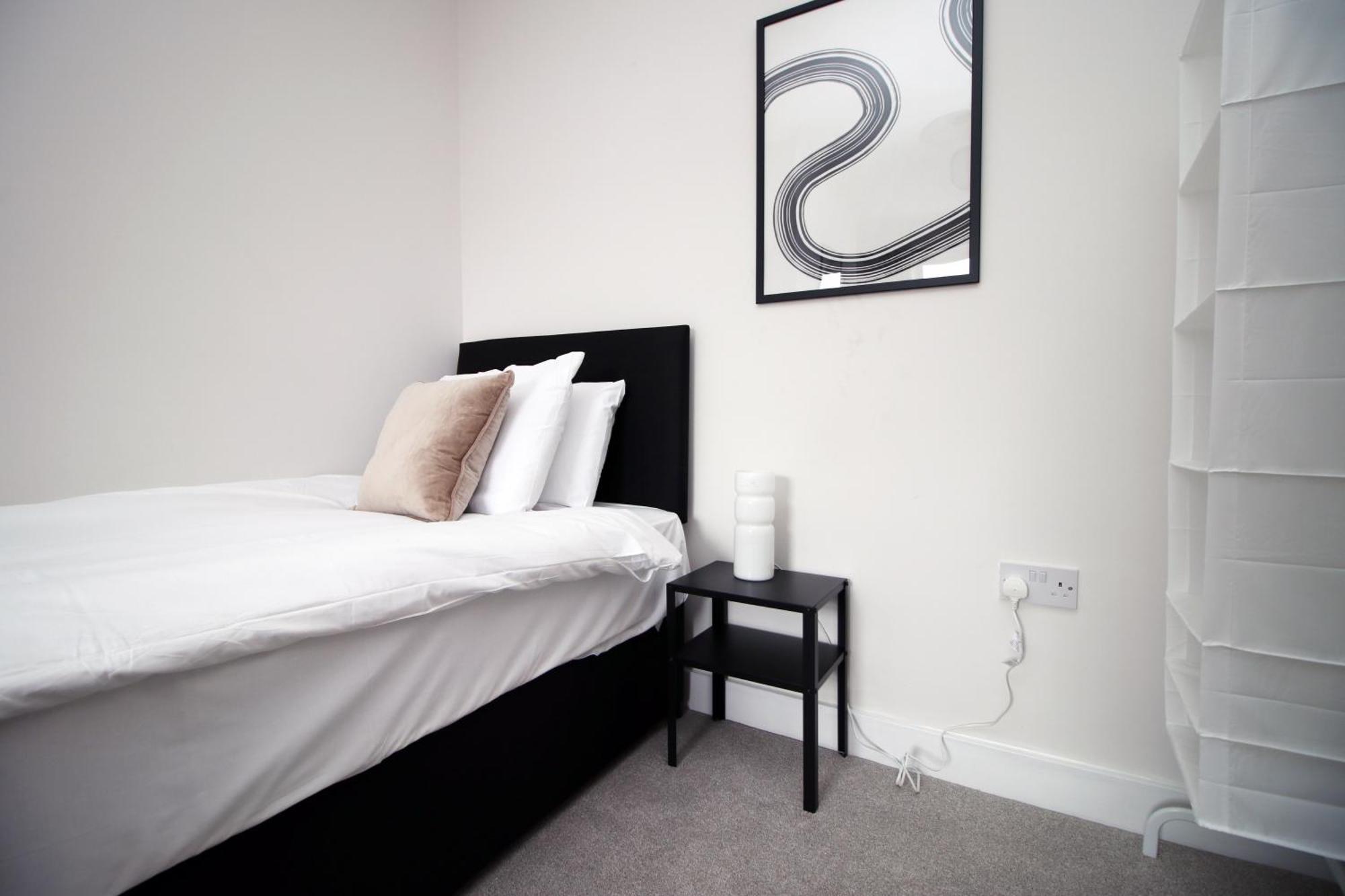 Large 5 Bedroom House - Harlequin Gardens By Ty Sa Cardiff Exteriér fotografie