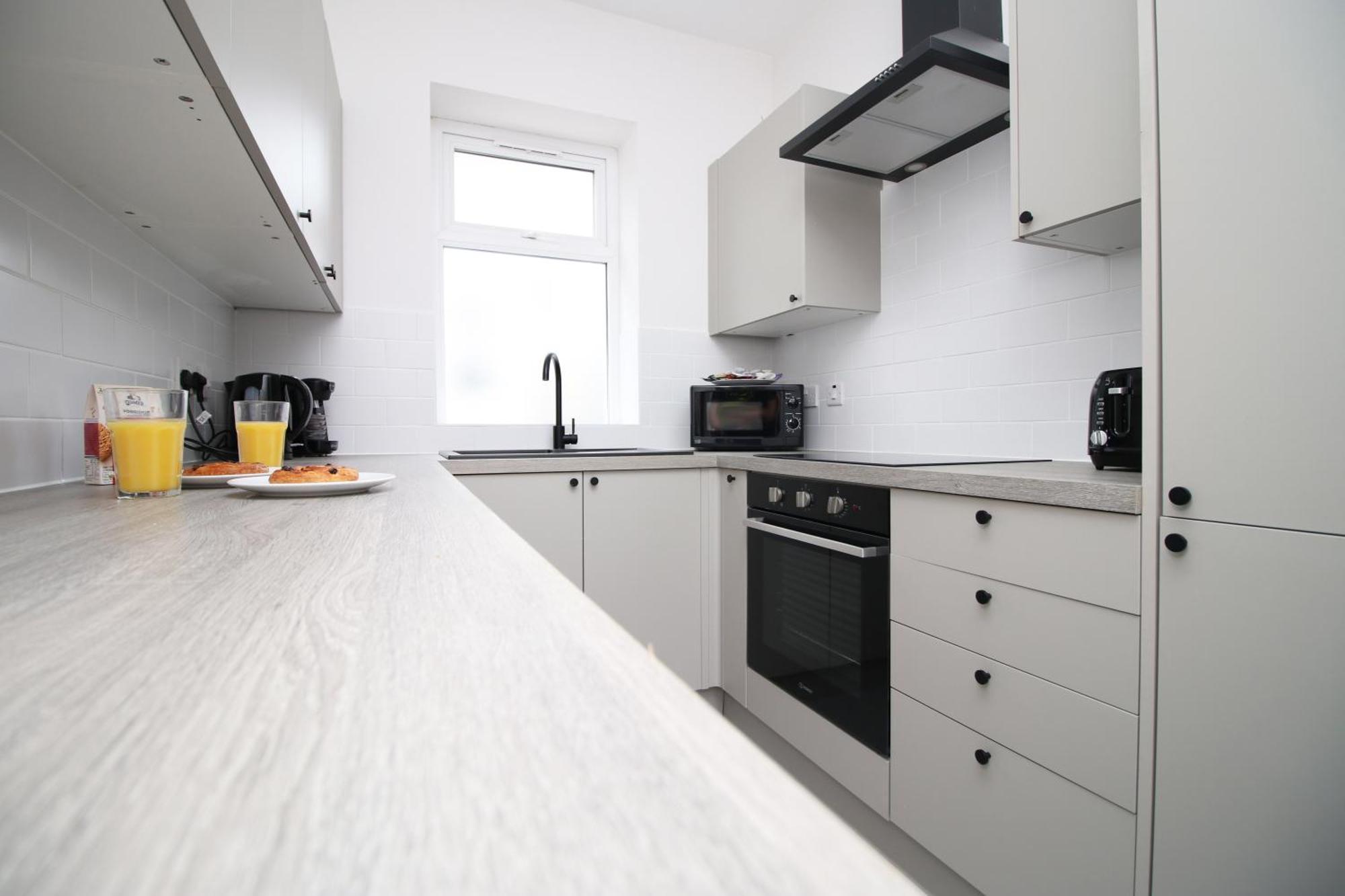 Large 5 Bedroom House - Harlequin Gardens By Ty Sa Cardiff Exteriér fotografie